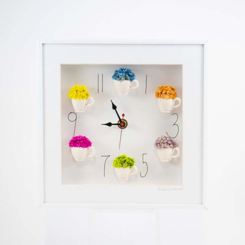10x10 Clock with Unglazed Mugs & Flowers