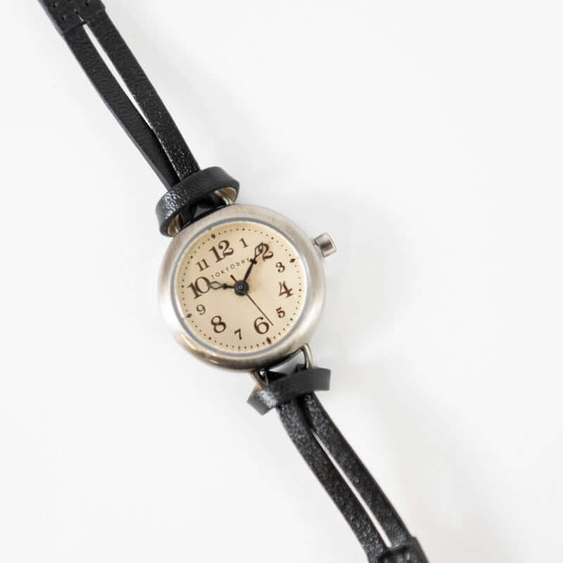 Eva Watch in Black at PINCH