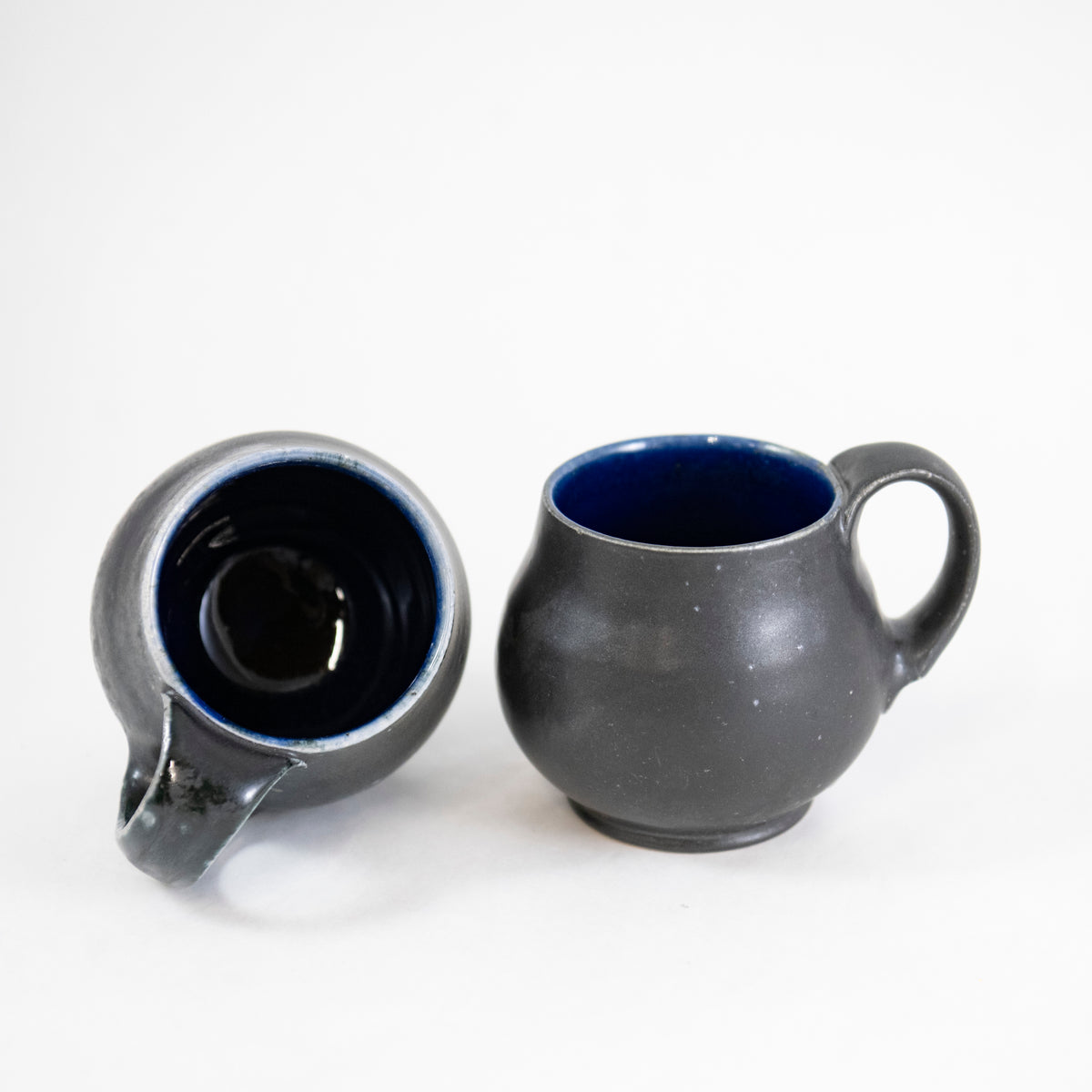 Small Round Bellied Mug in Black and Blue
