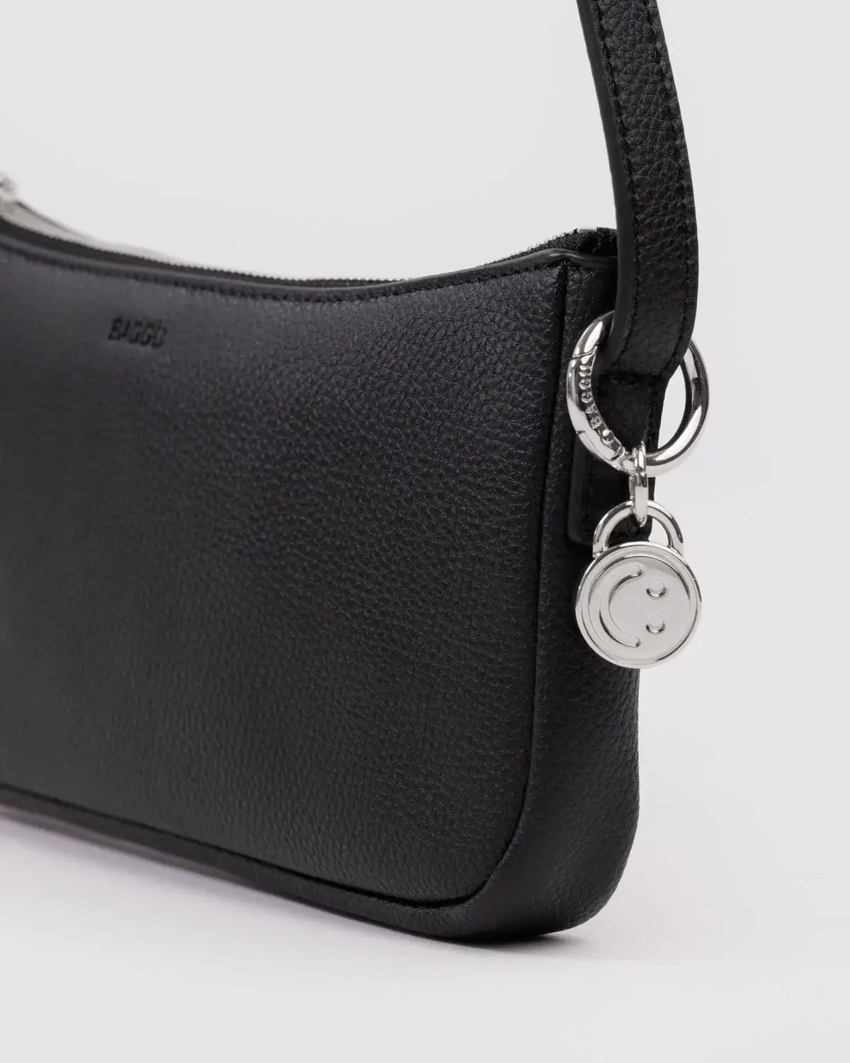 Pochette Recycled Leather in Black at PINCH