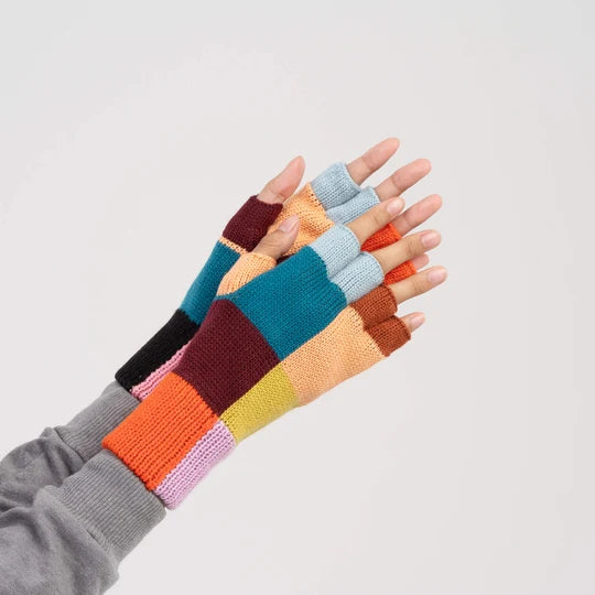 Color Patch Fingerless Gloves in Sport