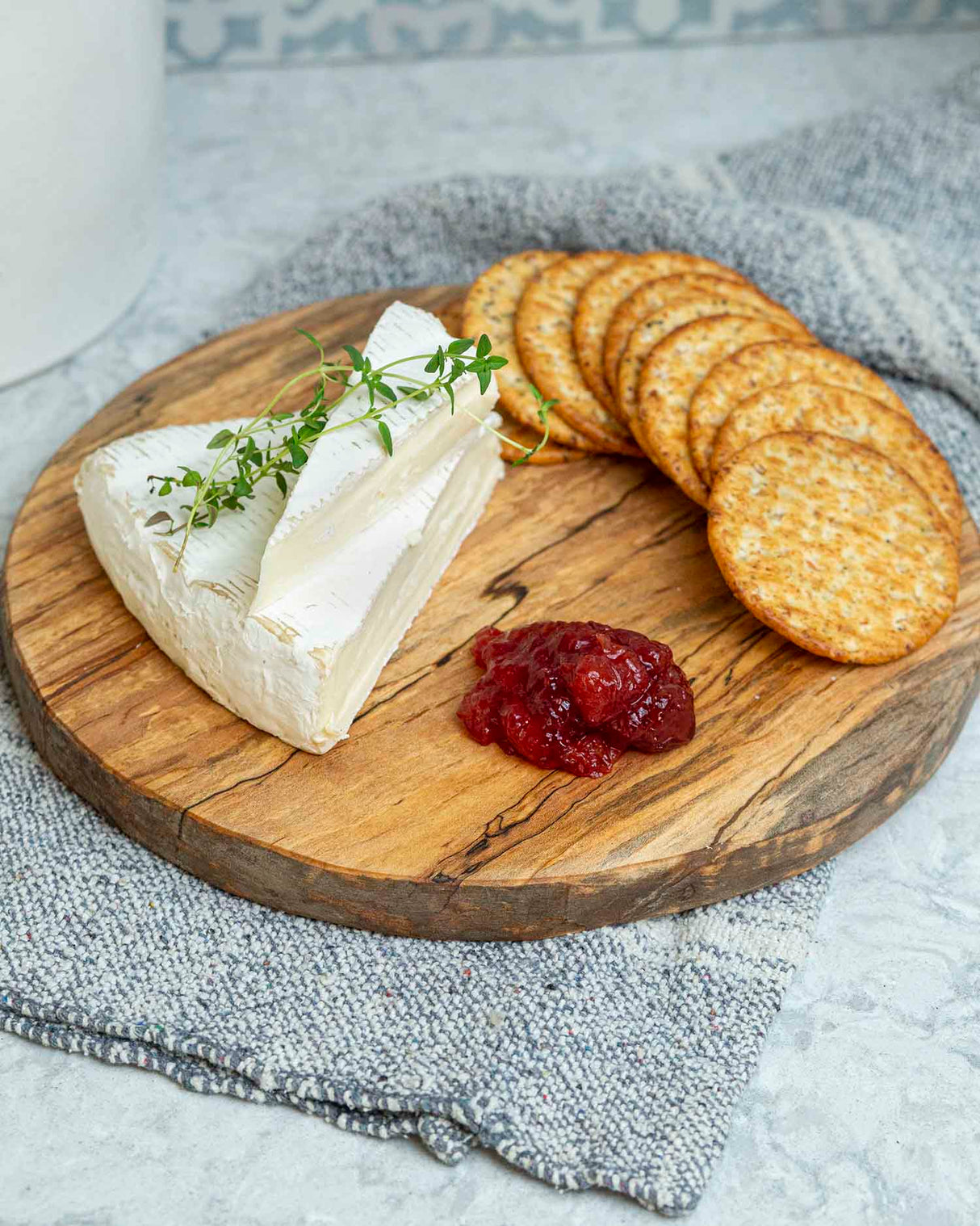 Round 15" Spalted Maple Board
