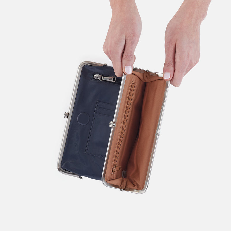 Lauren Wallet at PINCH