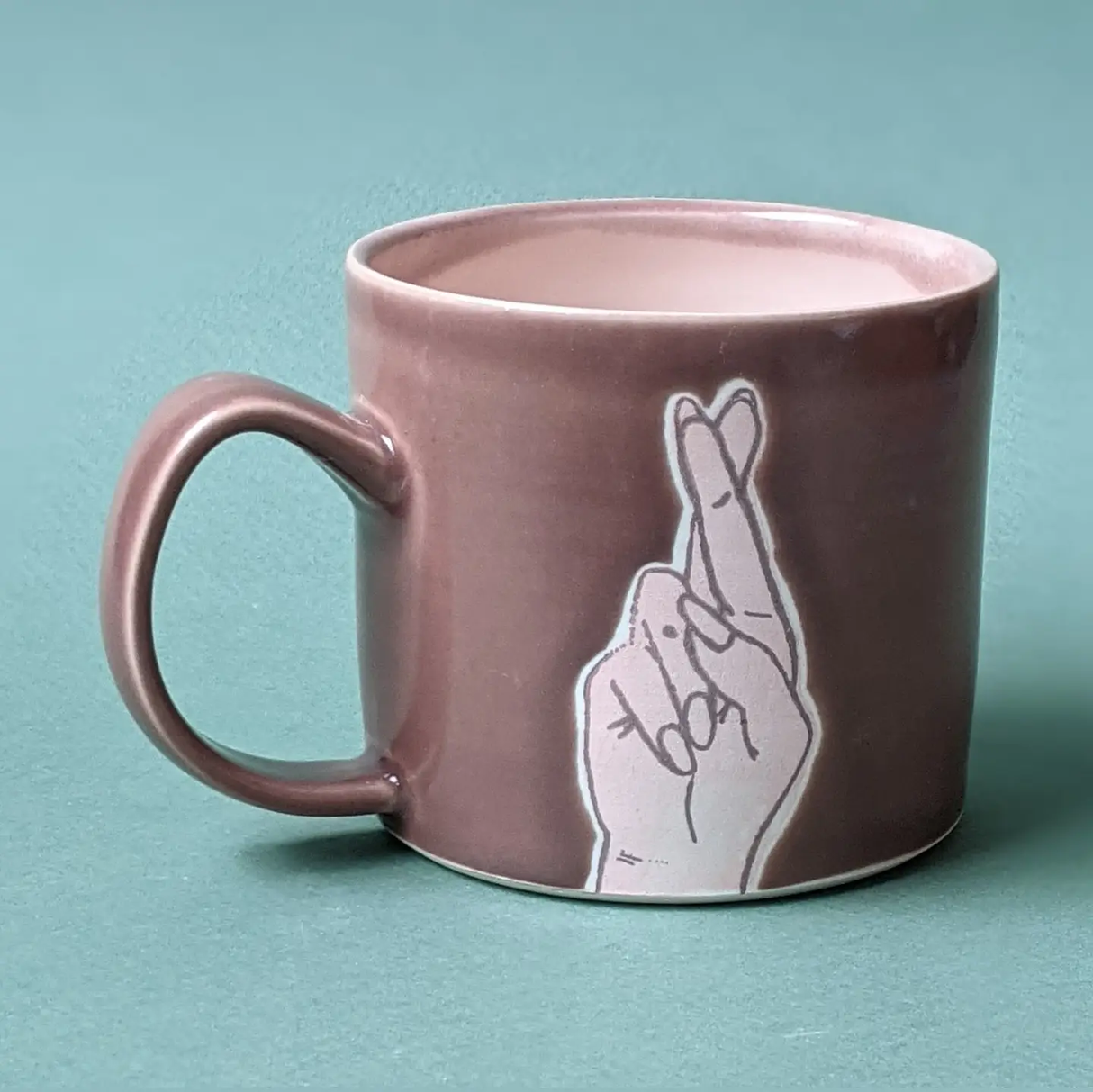 Essential Fingers Crossed Mug