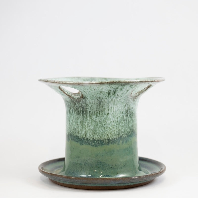 Toothbrush Holder in Lake