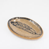 4" x 6" Sgraffito Feather Dish