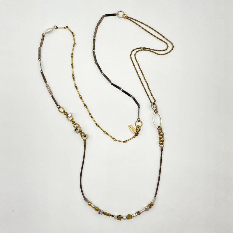 Collar largo y artístico