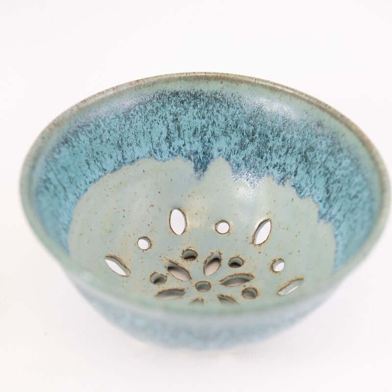 Berry Bowl in Agean Glaze - Thumbnail 2