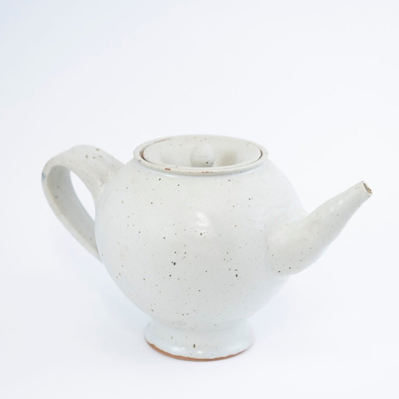 White Teapot