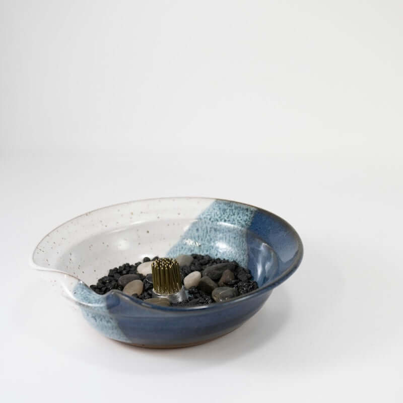 Ikebana Pot in North Glaze - Thumbnail 3
