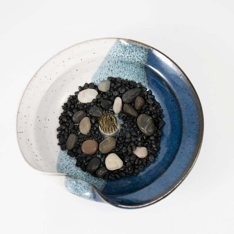 Ikebana Pot in North Glaze - Thumbnail 2