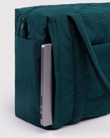 Small Cloud Carry On in Deep Sea