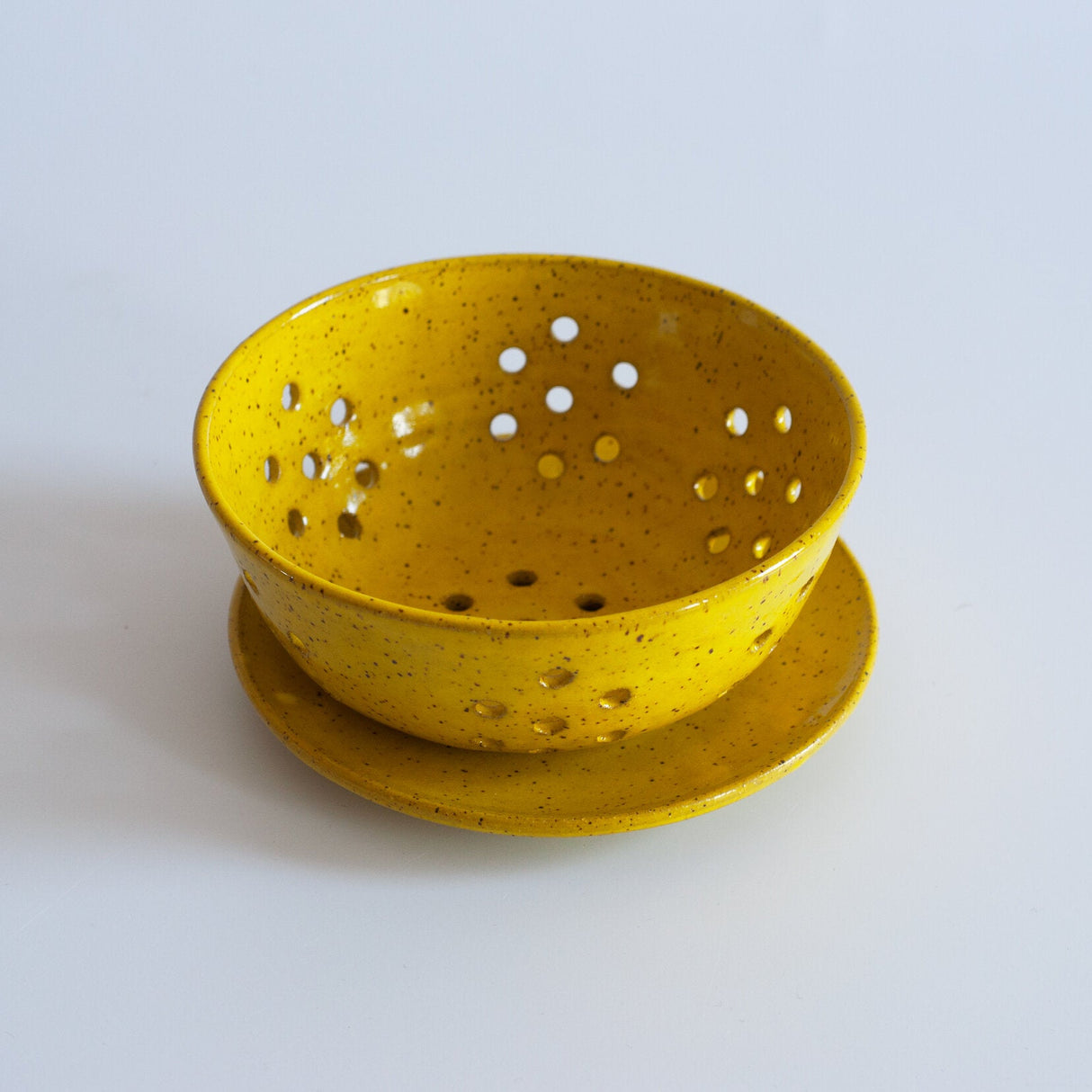 Small Berry Bowl with Saucer