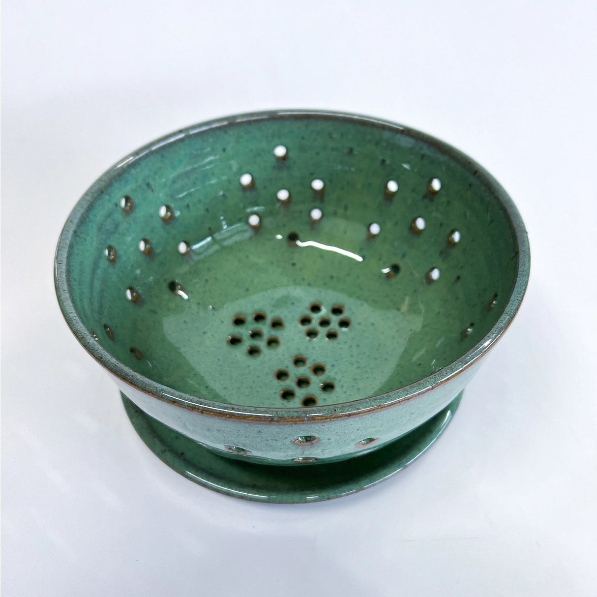 Large Berry Bowl with Saucer