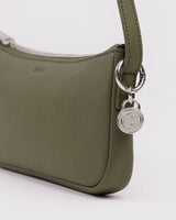 Pochette Recycled Leather in Loden