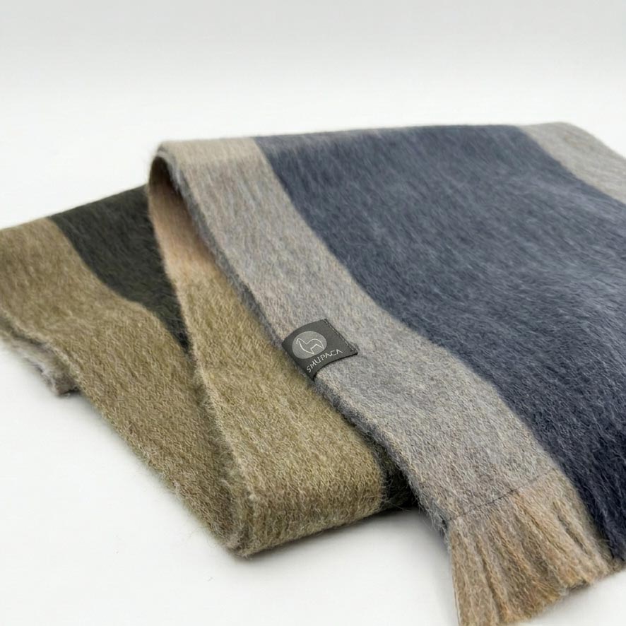Alpaca Plaid Scarf in Olive