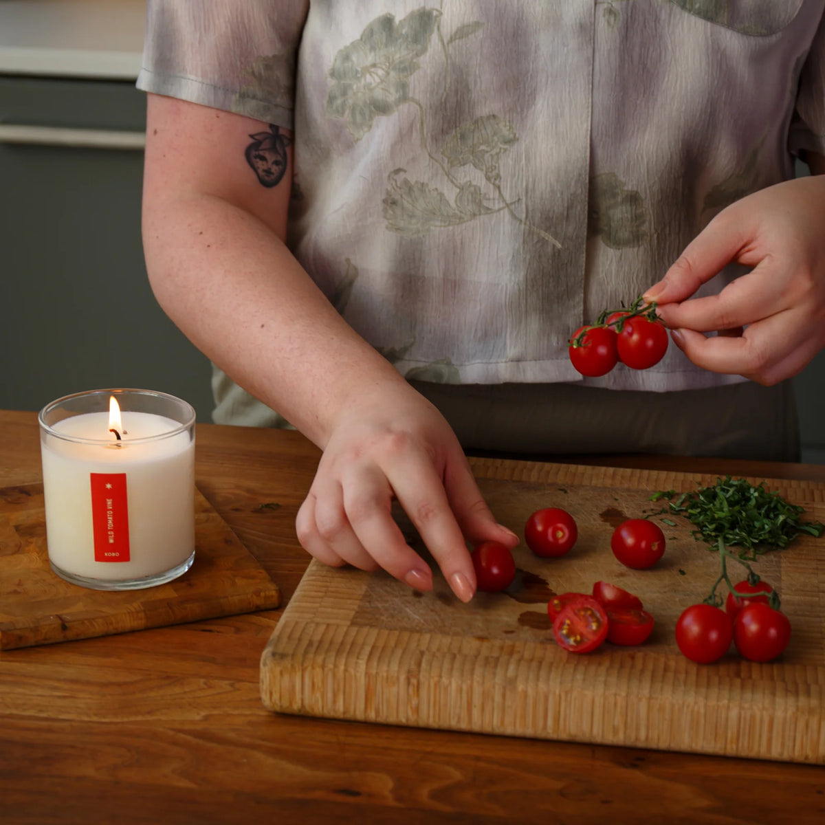 Wild Tomato Vine Plant the Box Candle