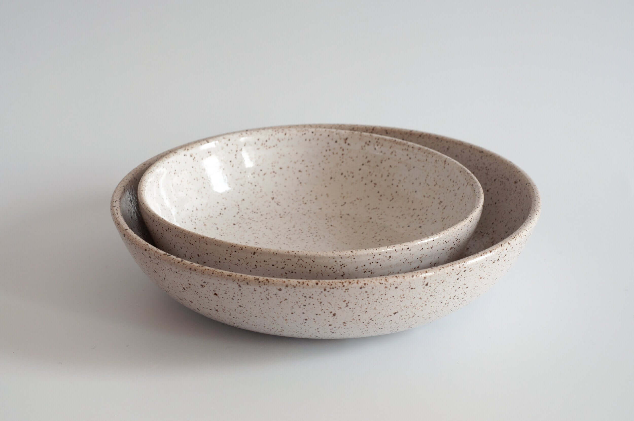 Small Pasta Bowl in White/Nude - Thumbnail 2