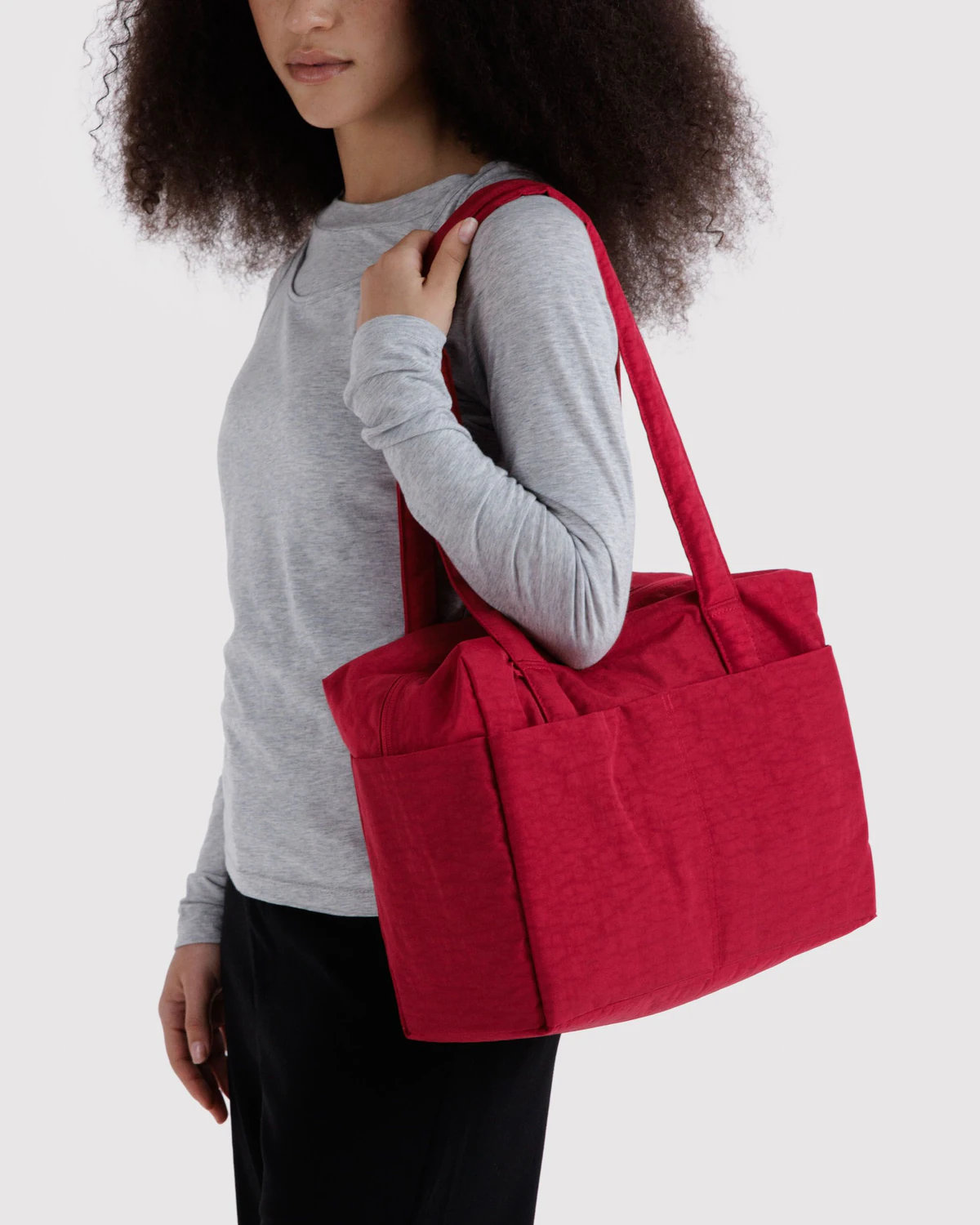 Everyday Cloud Bag in Cherry