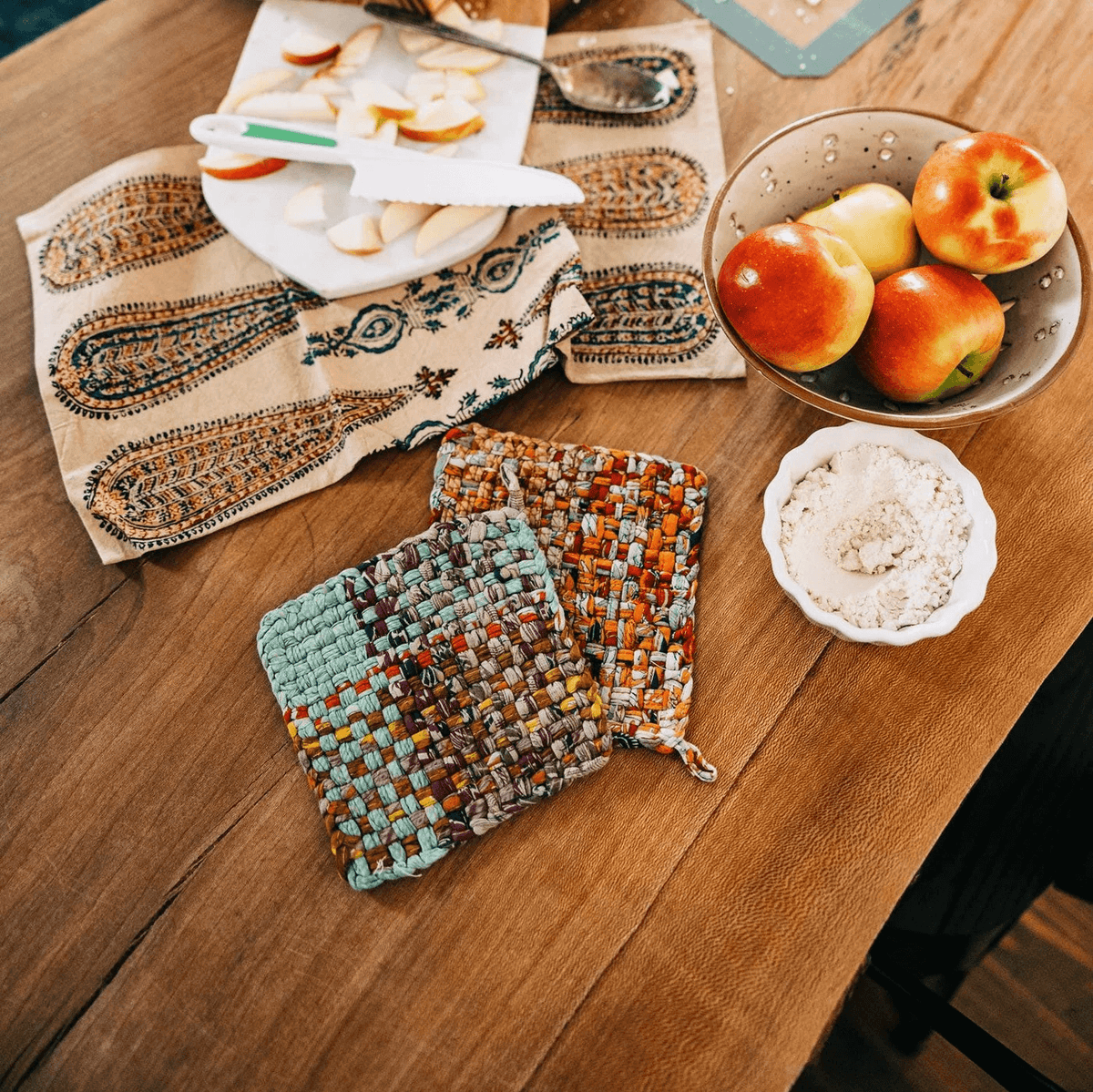 Village Sari Hot Mat at PINCH