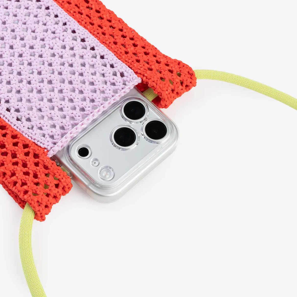 Raffia Phone Sling in Poppy Lilac